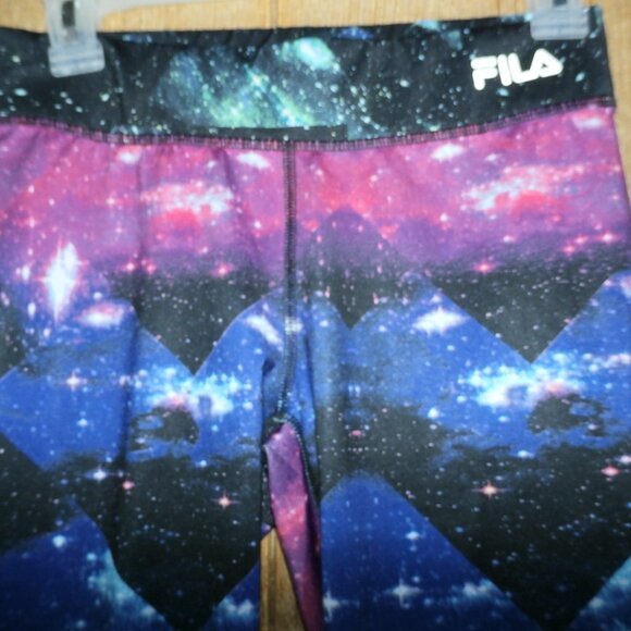 WOMENS FILA Performance Sportl Running Legging Capri Galaxy Galactic design - Picture 4 of 10